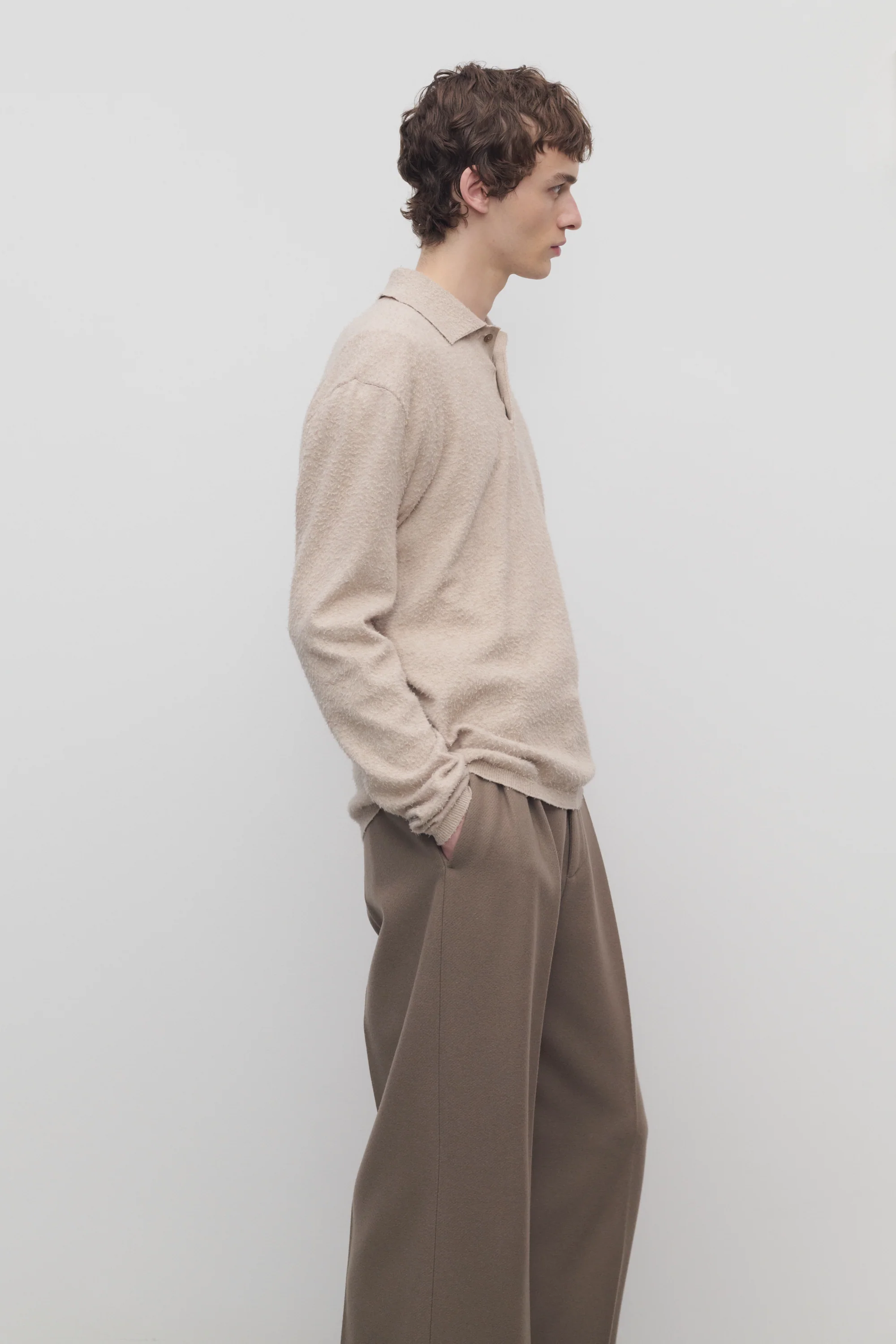 Almot Sweater - Image 4