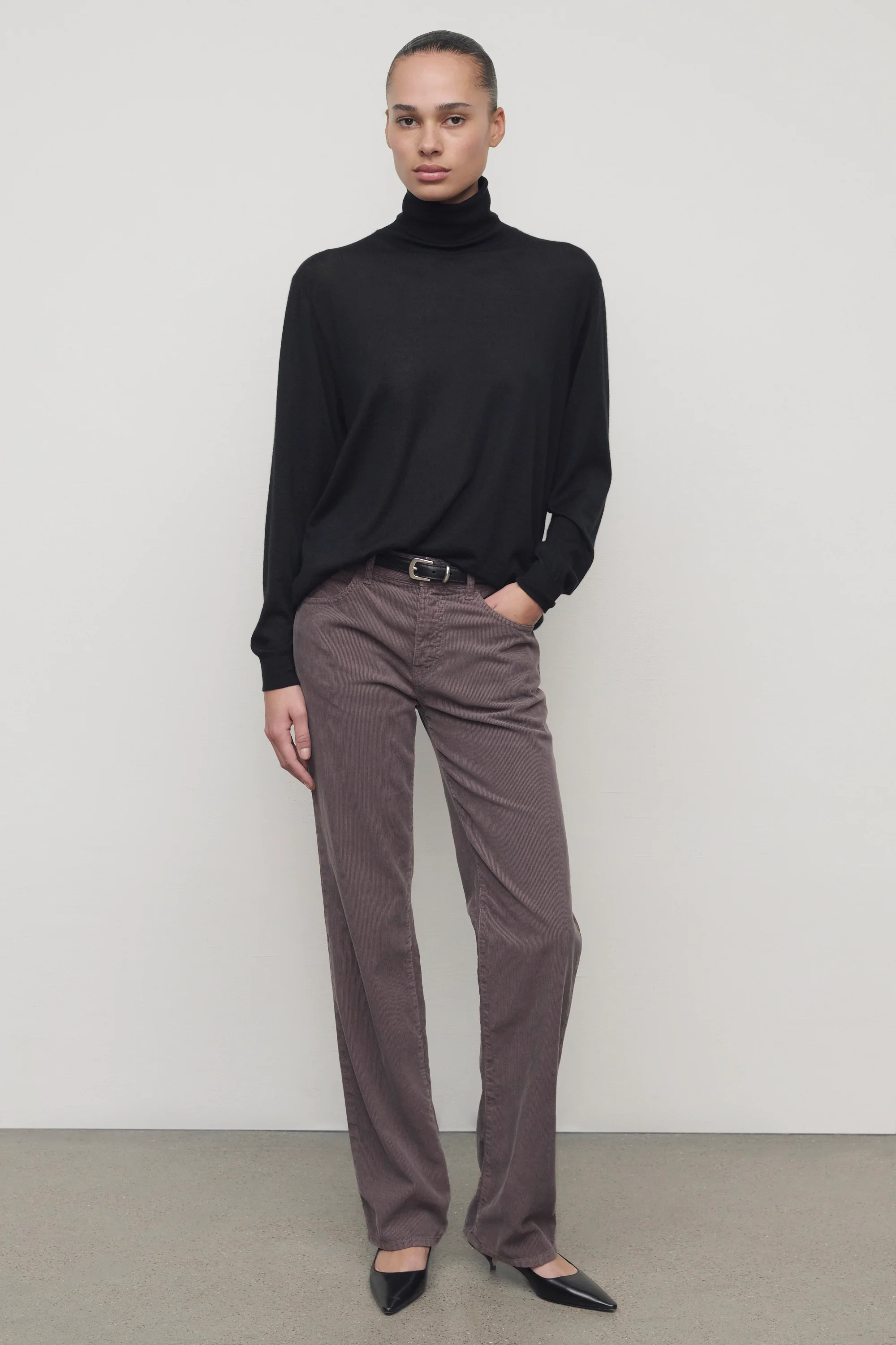 Carlyl Pant - Image 3