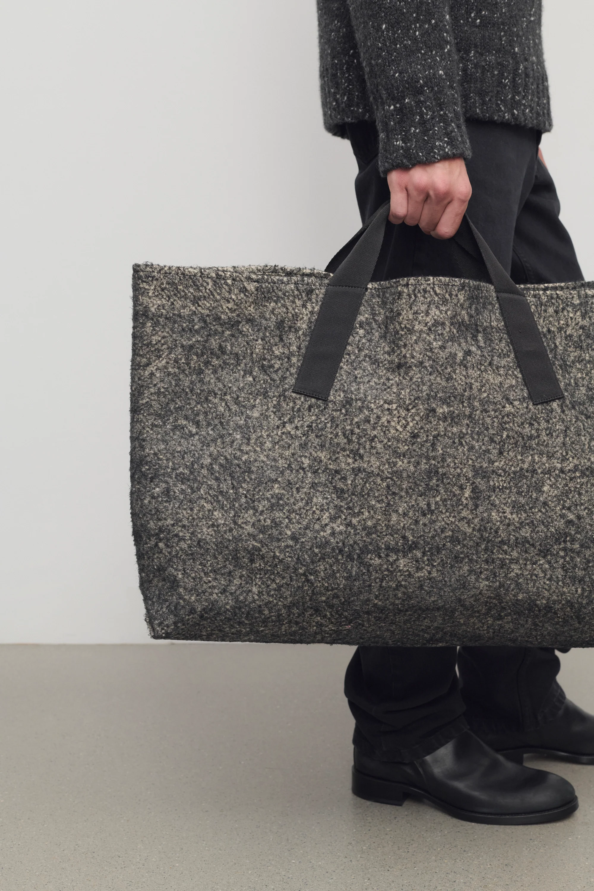 XL Flocked Tote Bag - Image 4