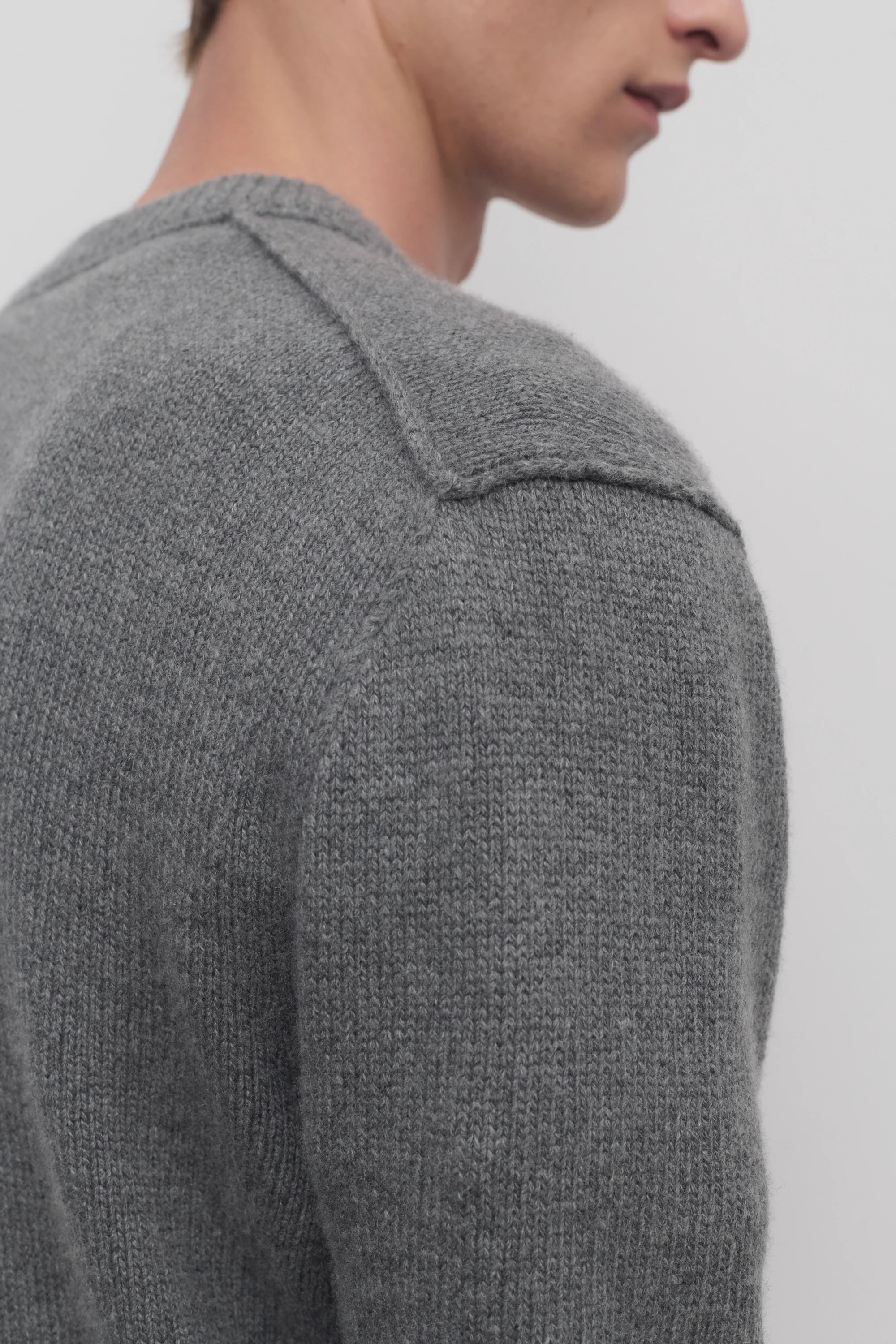 Horik Sweater - Image 6