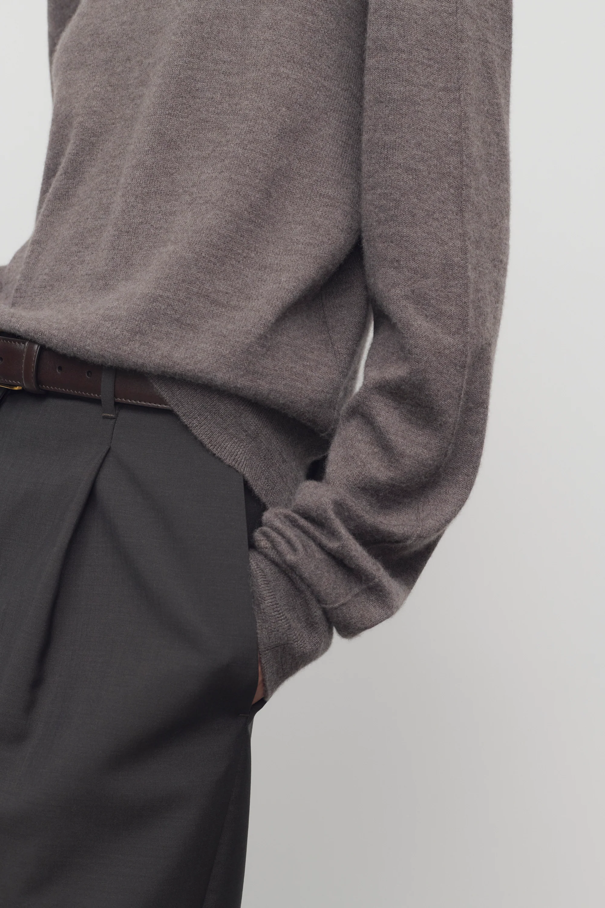 Lizzy Turtleneck - Image 6