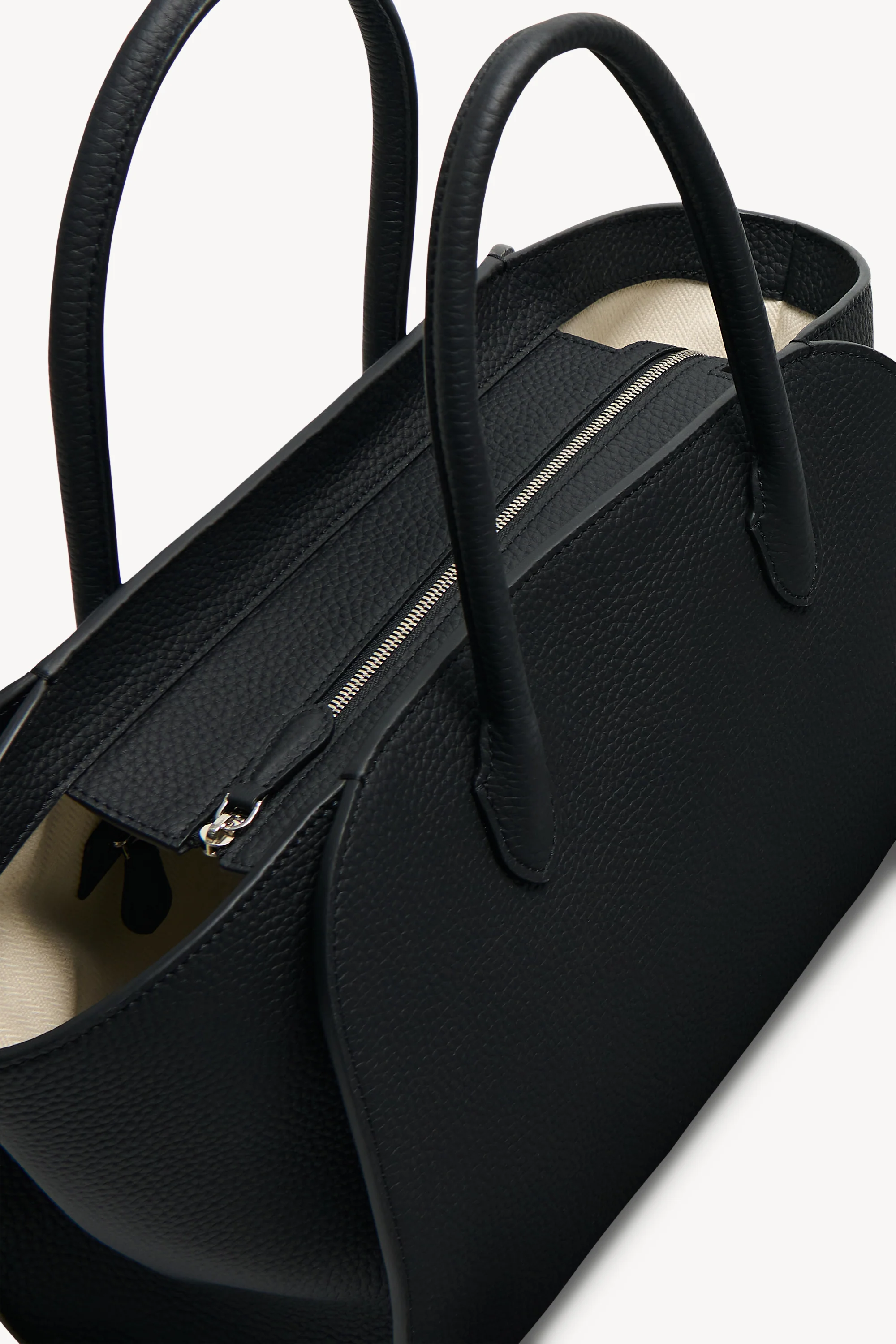 Marlo 12 Bag - Image 4