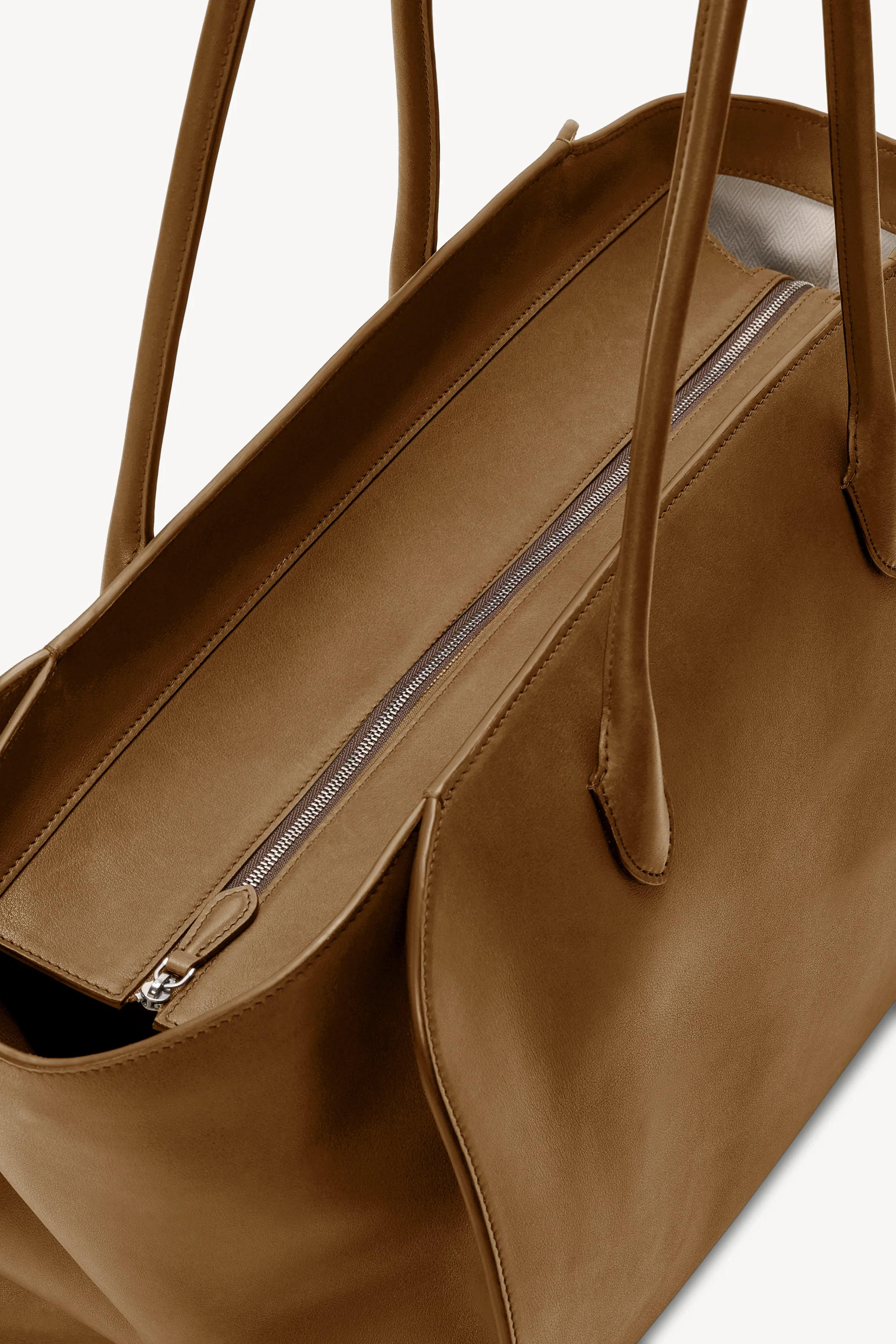 Marlo 17 Bag - Image 4