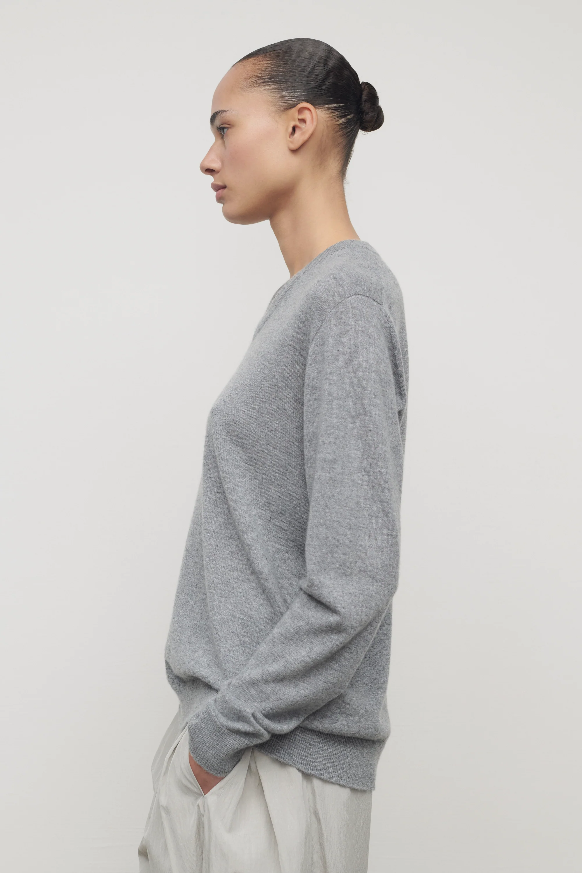 Nian Sweater - Image 4