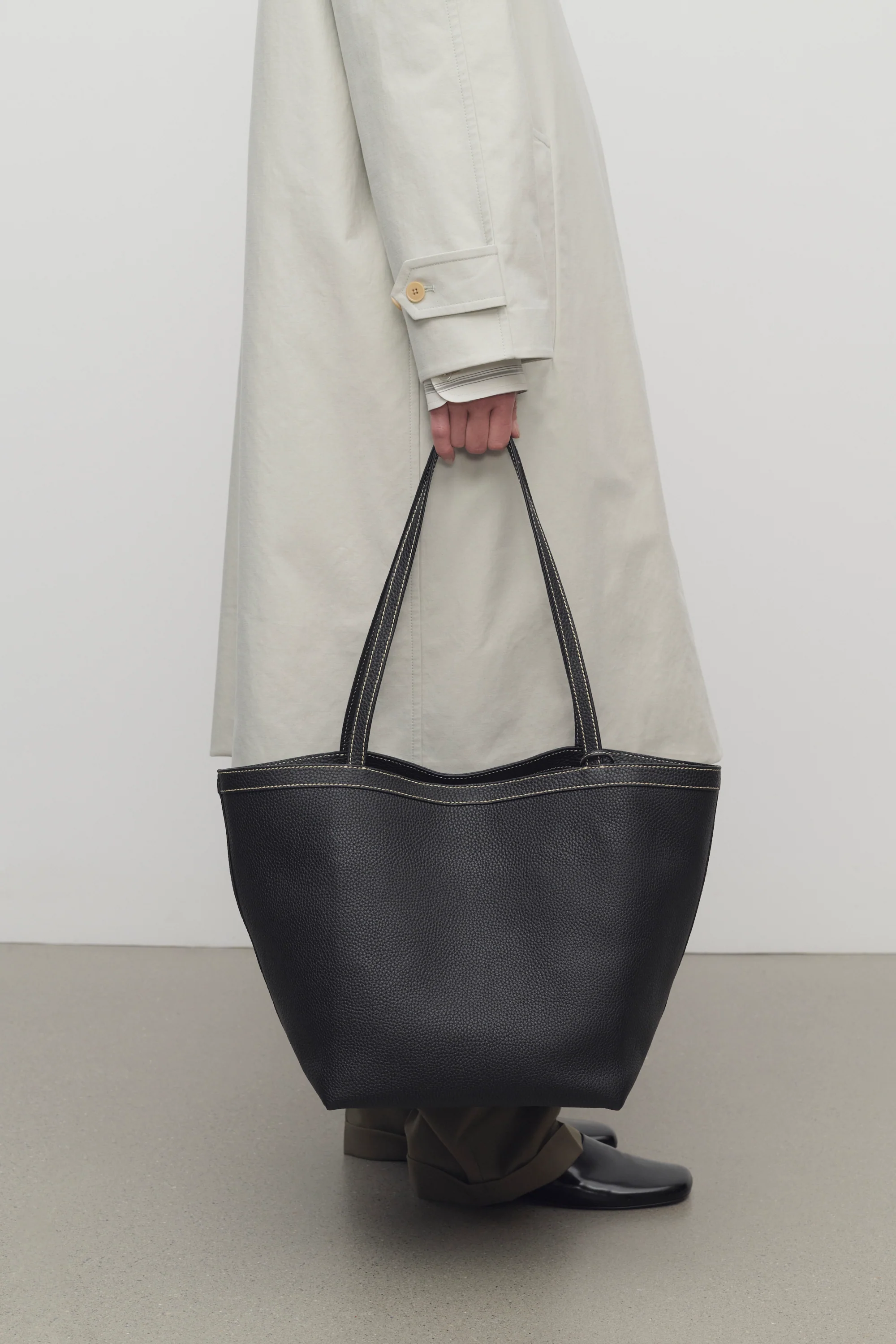 Park Tote Three Stitch Bag - Image 5