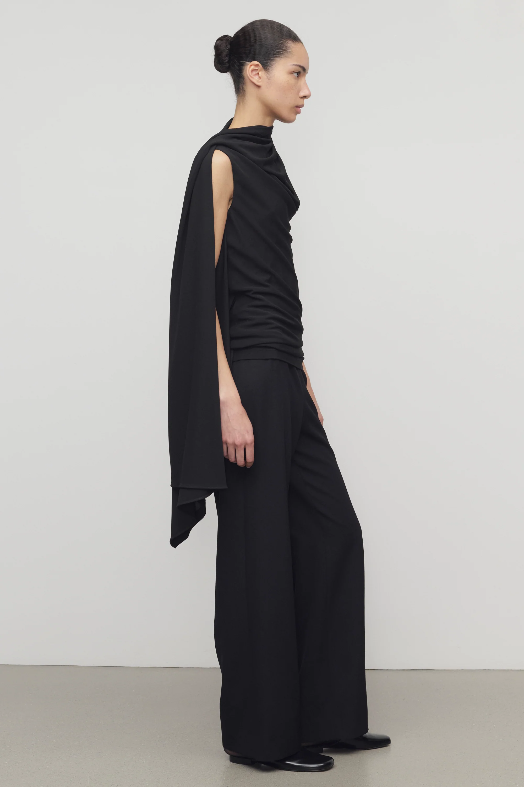 Roger Pant - Image 4