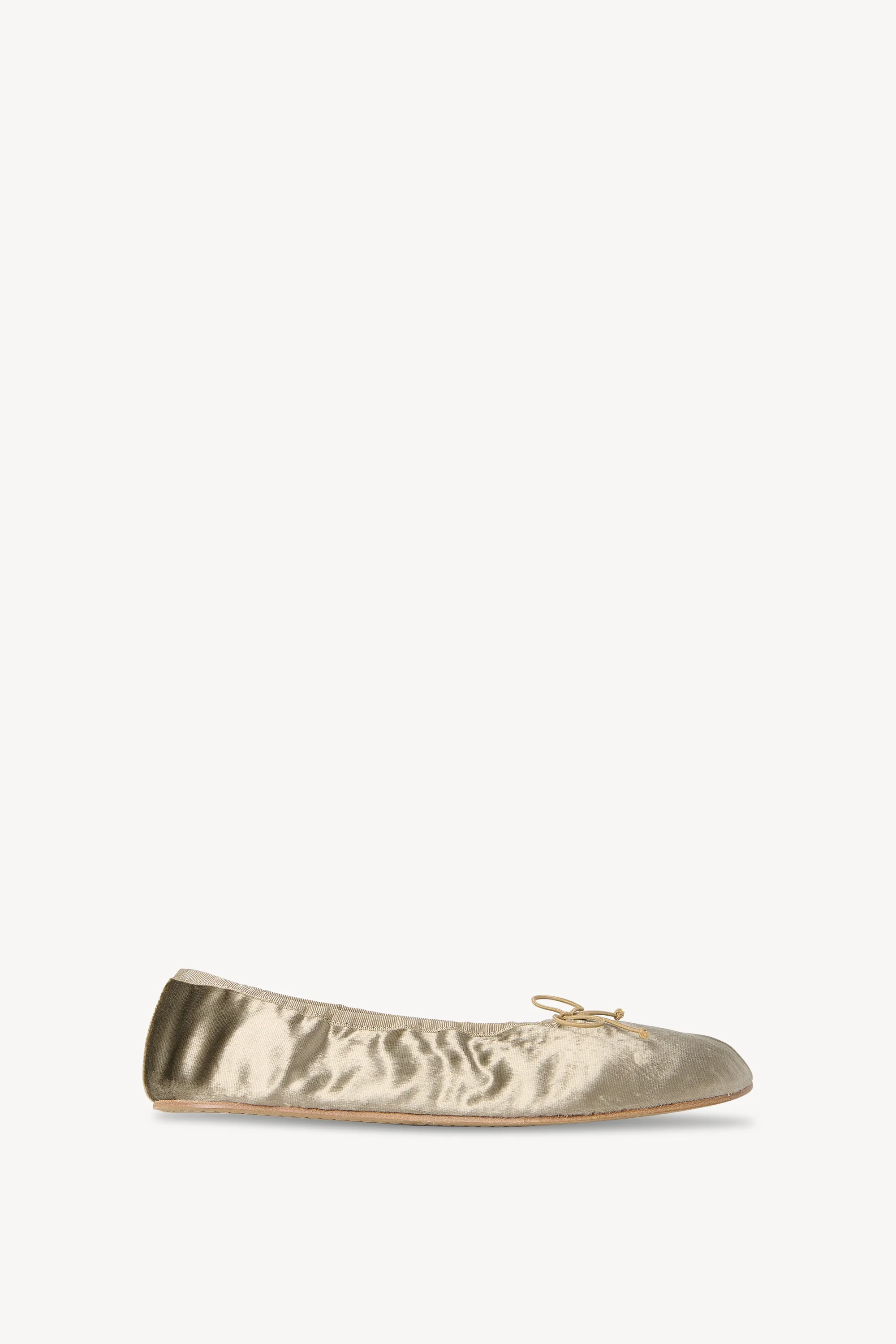 Round Ballet Flat