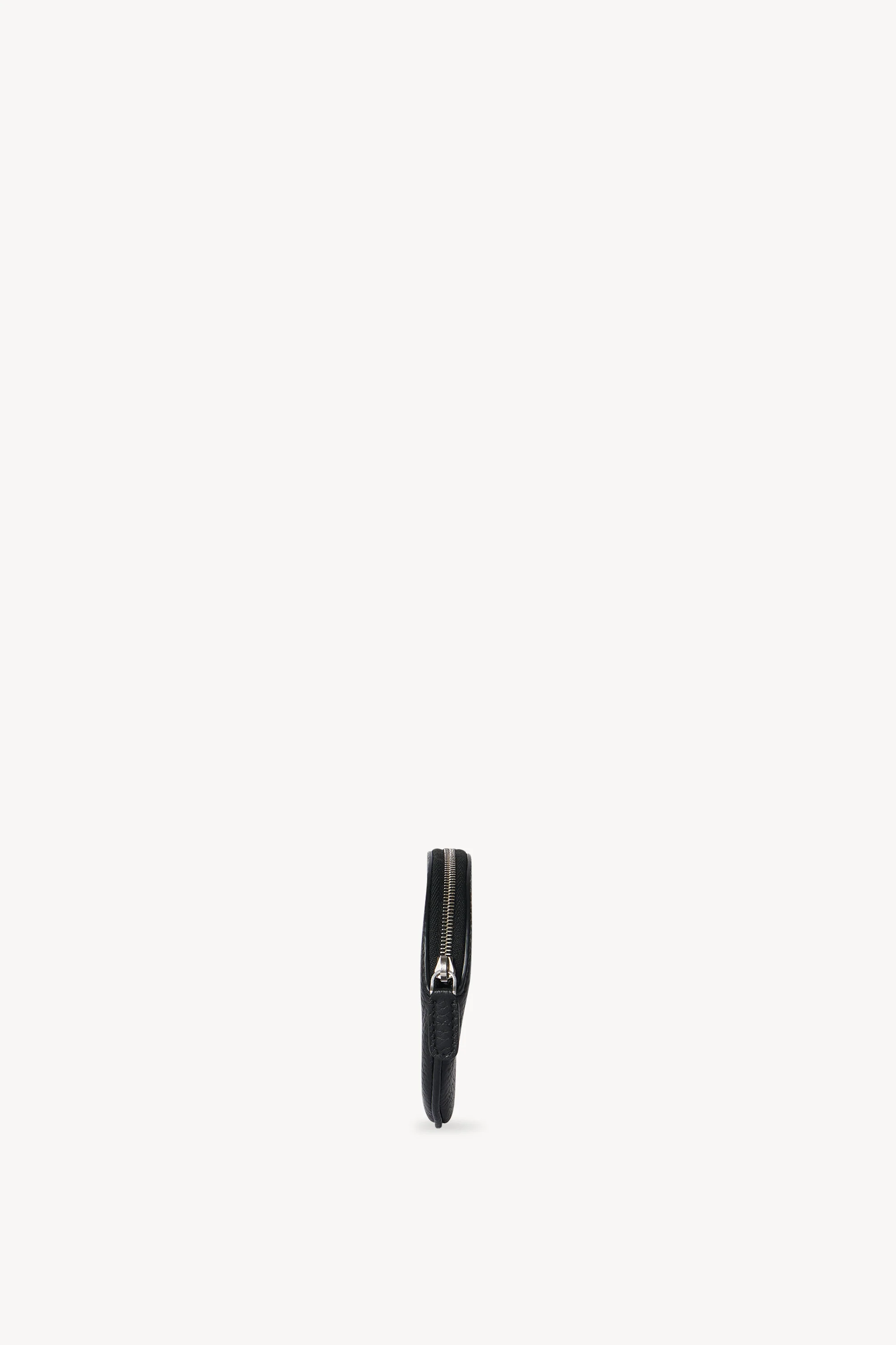 Round Pouch - Image 3