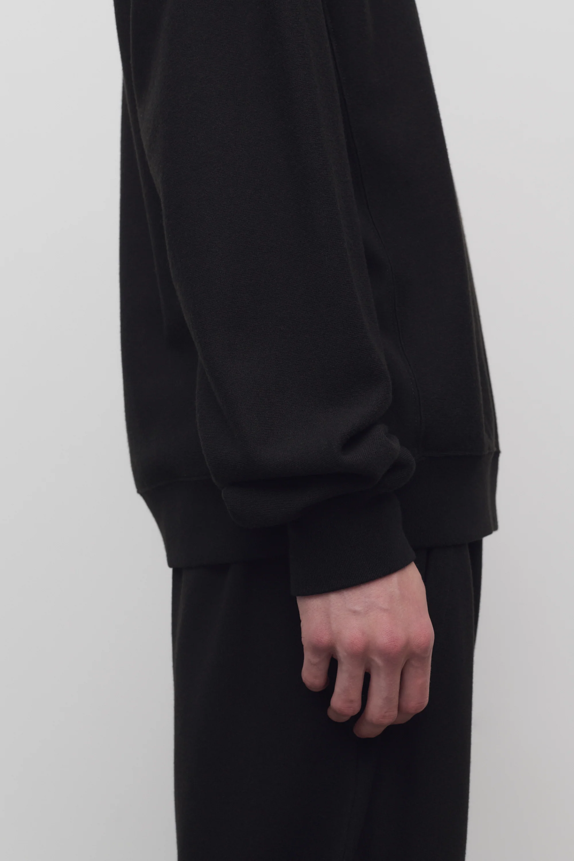 Sinta Sweatshirt - Image 6