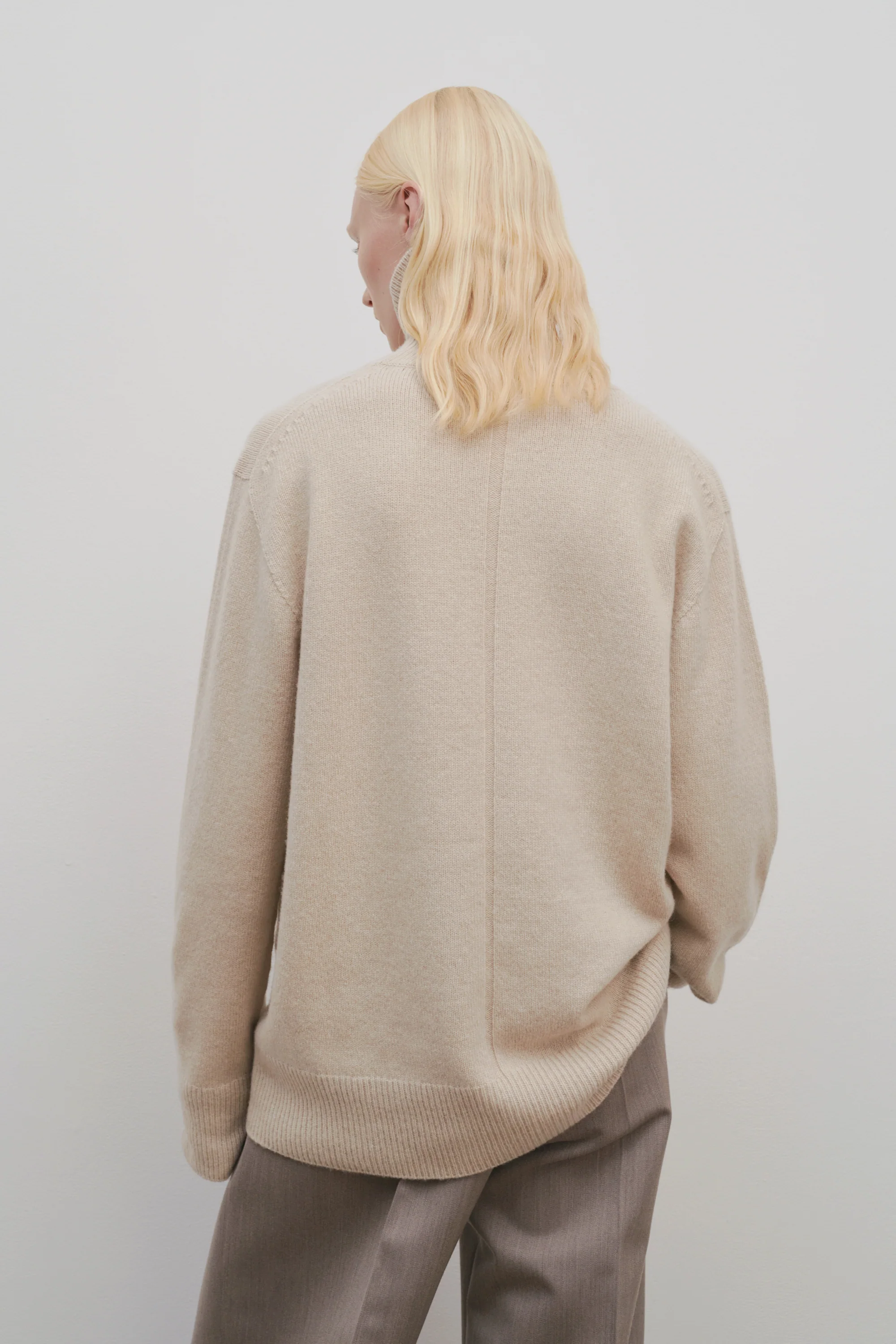 Stepny Turtleneck - Image 5